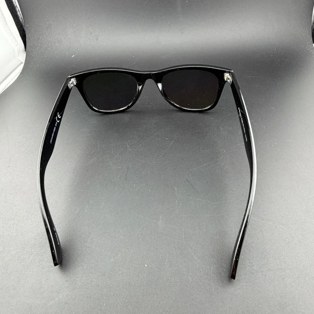 Disney Sunglasses Mickey Mouse Adult Wayfarer Style Mirrored Glasses